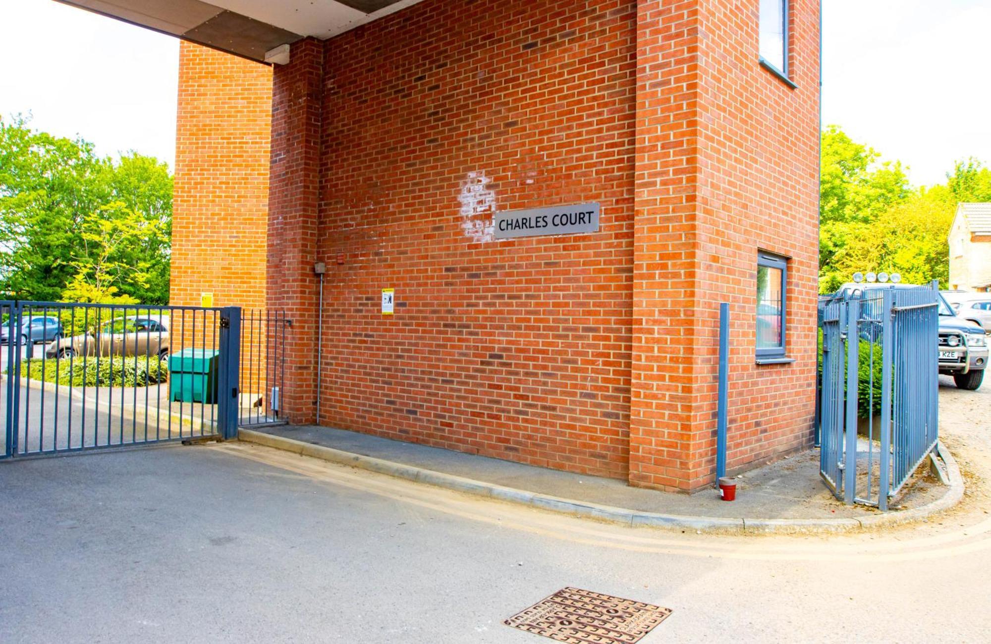 Sianavi Apartments Kettering Exterior foto